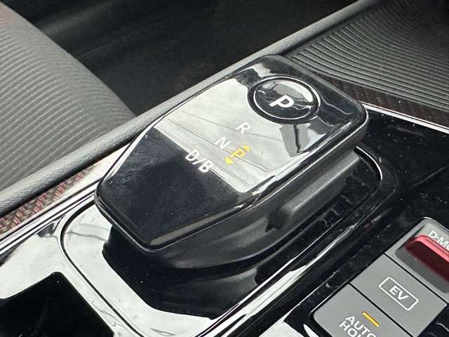 日産 ノートオーラ １．２ ＮＩＳＭＯ R6年 (東海) 99