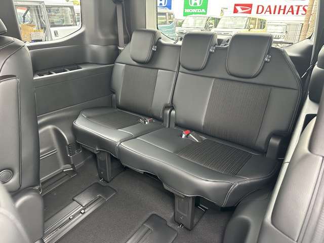 ホンダ ステップワゴン　ハイブリッド ２．０ Ｅ：ＨＥＶ スパーダ R7年 (東海) 99