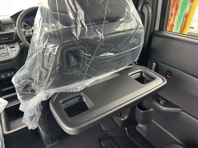 ホンダ ステップワゴン　ハイブリッド ２．０ Ｅ：ＨＥＶ スパーダ R7年 (東海) 99