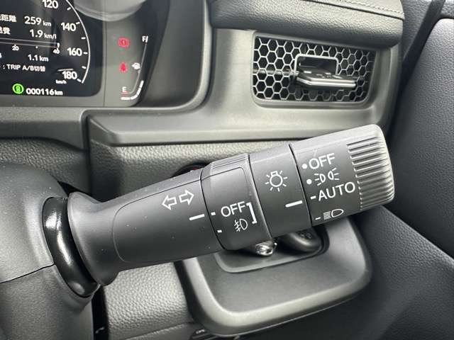 ホンダ ステップワゴン　ハイブリッド ２．０ Ｅ：ＨＥＶ スパーダ R7年 (東海) 99