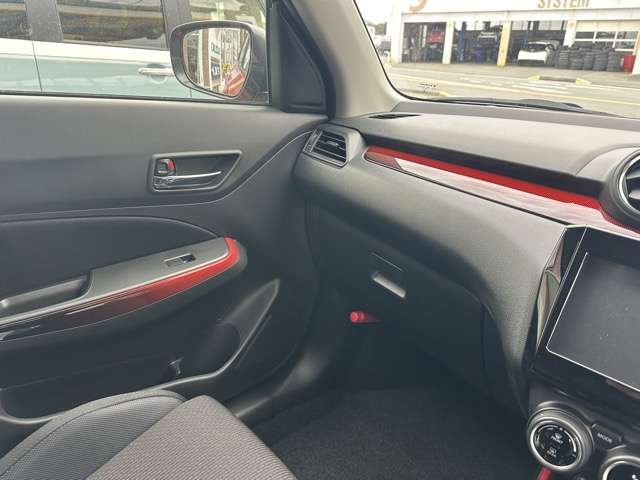 スズキ スイフト スポーツ １．４ スズキセーフティサポート非装着車 R5年 (東海) 99