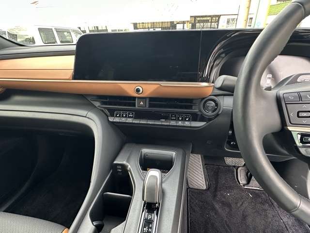 トヨタ クラウン　クロスオーバー　ハイブリッド ２．４ ＲＳ アドバンスト Ｅ－ＦＯＵＲ ＡＤＶＡＮＣＥＤ ４ＷＤ R5年 (東海) 99