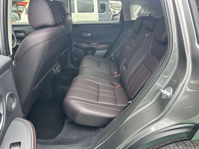 ホンダ ＺＲ－Ｖ ２．０ Ｅ：ＨＥＶ Ｚ R6年 (東海) 99