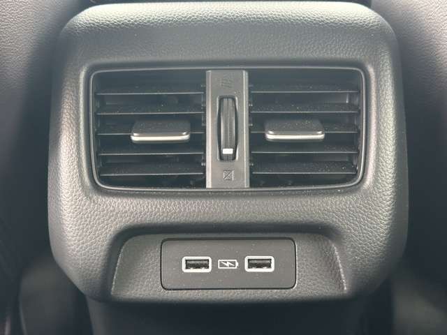 ホンダ ＺＲ－Ｖ ２．０ Ｅ：ＨＥＶ Ｚ R6年 (東海) 99