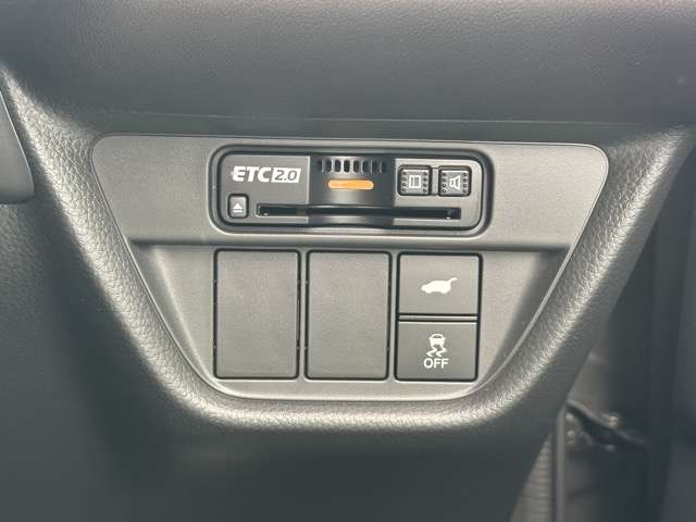 ホンダ ＺＲ－Ｖ ２．０ Ｅ：ＨＥＶ Ｚ R6年 (東海) 99