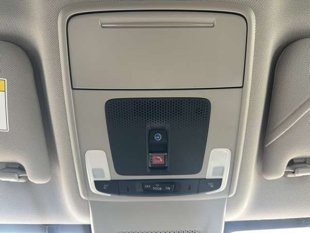 ホンダ ＺＲ－Ｖ ２．０ Ｅ：ＨＥＶ Ｚ R6年 (東海) 99