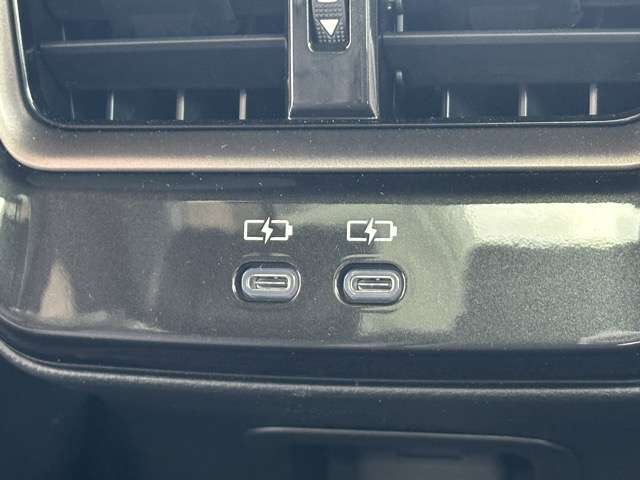 トヨタ クラウン　クロスオーバー　ハイブリッド ２．５ Ｚ Ｅ－ＦＯＵＲ ４ＷＤ R6年 (東海) 99