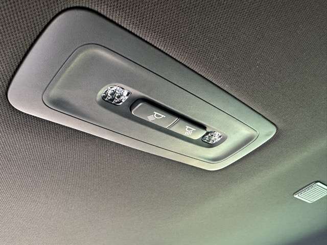 トヨタ クラウン　クロスオーバー　ハイブリッド ２．５ Ｚ Ｅ－ＦＯＵＲ ４ＷＤ R6年 (東海) 99