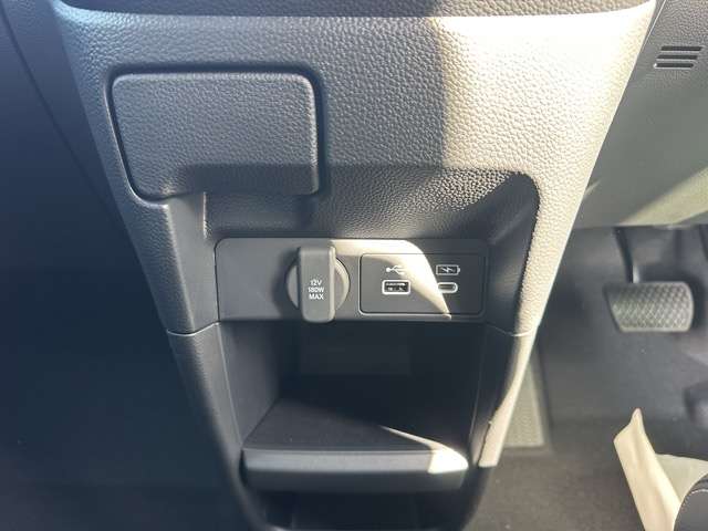 ホンダ ステップワゴン １．５ スパーダ R7年 (東海) 99