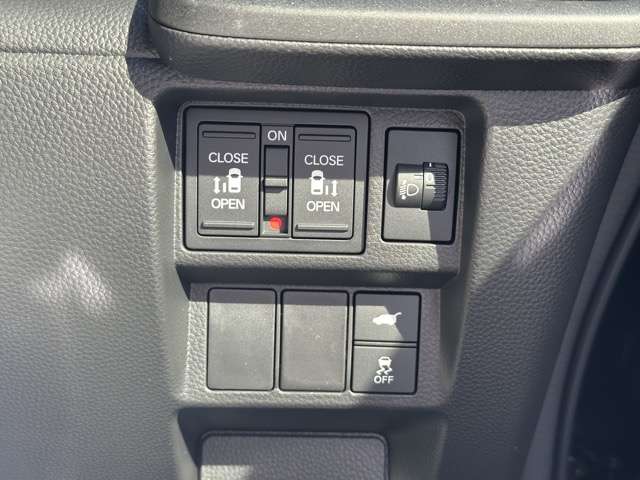 ホンダ ステップワゴン １．５ スパーダ R7年 (東海) 99