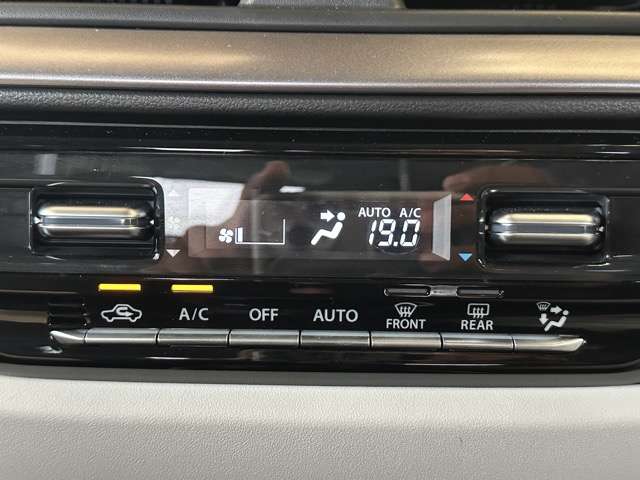 スズキ スイフト １．２ ハイブリッド ＭＺ R5年 (東海) 99