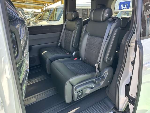 ホンダ ステップワゴン １．５ スパーダ プレミアムライン R7年 (東海) 99