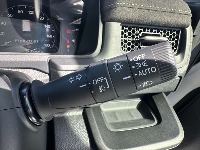 ホンダ ステップワゴン １．５ スパーダ プレミアムライン R7年 (東海) 99