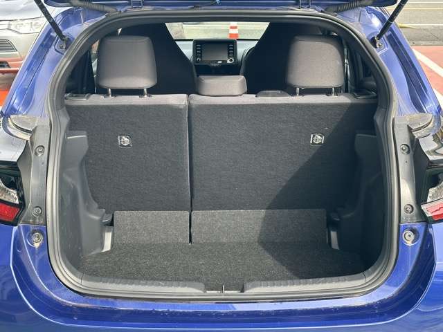 トヨタ ヤリス １．５ Ｘ R2年 (東海) 99