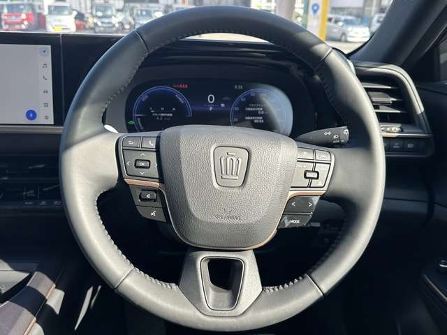 トヨタ クラウン　クロスオーバー　ハイブリッド ２．５ Ｇ アドバンスト Ｅ－ＦＯＵＲ ４ＷＤ R5年 (東海) 99