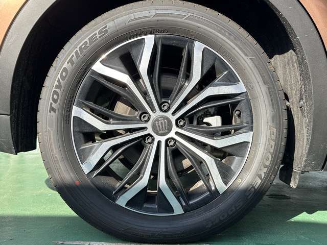 トヨタ クラウン　クロスオーバー　ハイブリッド ２．５ Ｇ アドバンスト Ｅ－ＦＯＵＲ ４ＷＤ R5年 (東海) 99