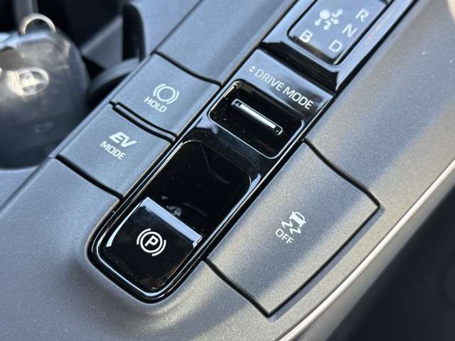 トヨタ クラウン　クロスオーバー　ハイブリッド ２．５ Ｇ アドバンスト Ｅ－ＦＯＵＲ ４ＷＤ R5年 (東海) 99