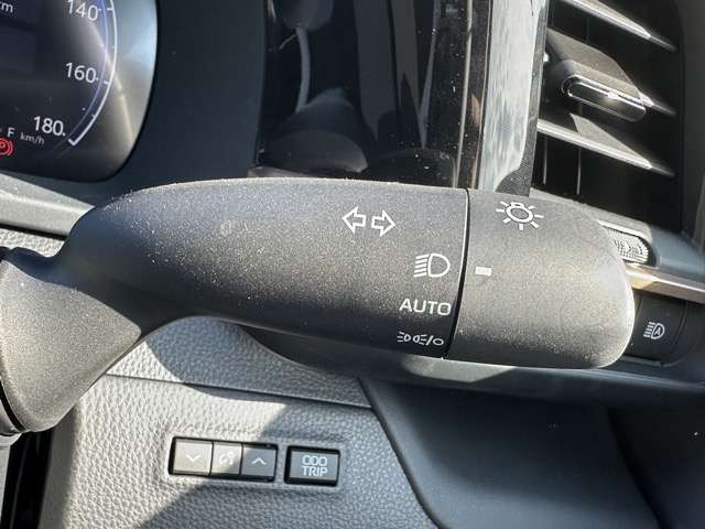 トヨタ クラウン　クロスオーバー　ハイブリッド ２．５ Ｇ アドバンスト Ｅ－ＦＯＵＲ ４ＷＤ R5年 (東海) 99