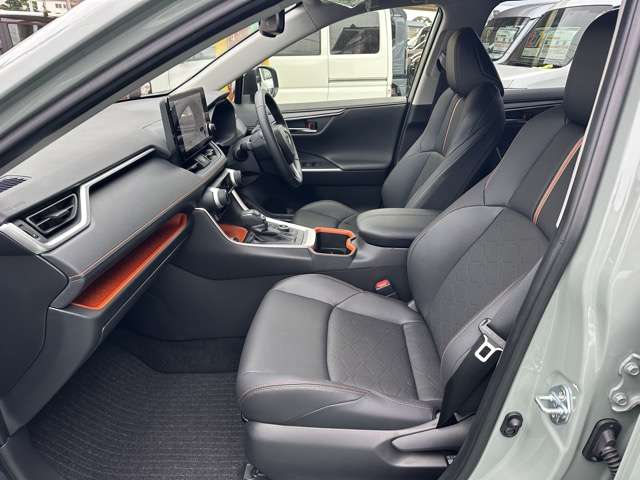 トヨタ ＲＡＶ４ ２．０ アドベンチャー ４ＷＤ R6年 (東海) 99