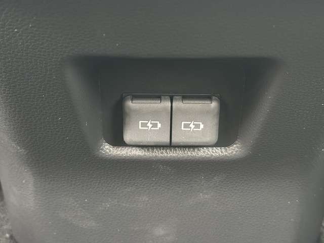 トヨタ ＲＡＶ４ ２．０ アドベンチャー ４ＷＤ R6年 (東海) 99