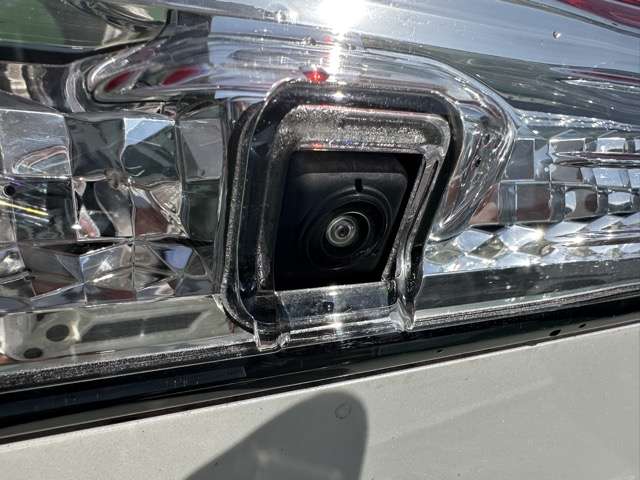 三菱 デリカ　Ｄ：５ ２．２ Ｐ ディーゼルターボ ４ＷＤ R7年 (東海) 99