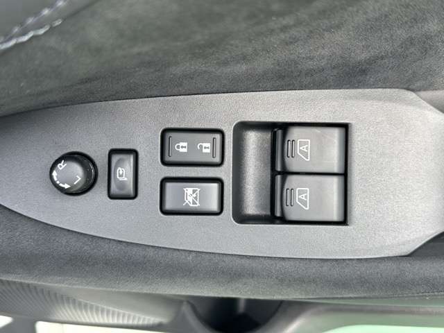 日産 フェアレディＺ ３．０ バージョン ＳＴ R7年 (東海) 99