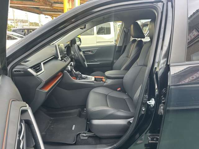 トヨタ ＲＡＶ４ ２．０ アドベンチャー ４ＷＤ R3年 (東海) 99