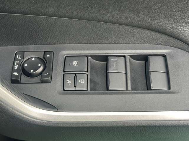 トヨタ ＲＡＶ４ ２．０ アドベンチャー ４ＷＤ R3年 (東海) 99