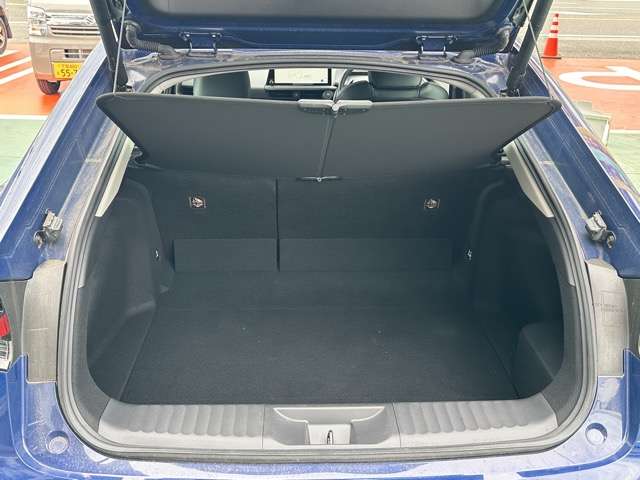 トヨタ プリウス ２．０ Ｚ R5年 (東海) 99