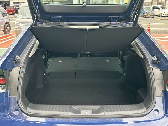 トヨタ プリウス ２．０ Ｚ R5年 (東海) 99