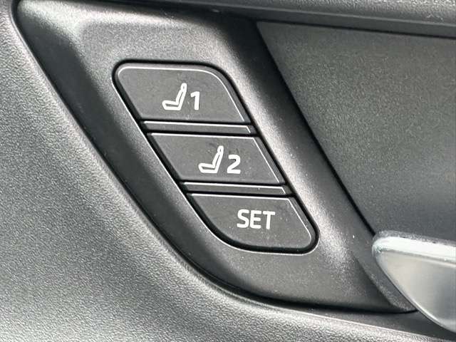 トヨタ プリウス ２．０ Ｚ R5年 (東海) 99