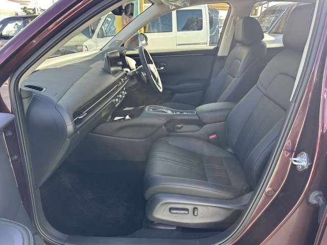 ホンダ ＺＲ－Ｖ ２．０ Ｅ：ＨＥＶ Ｚ R4年 (東海) 99