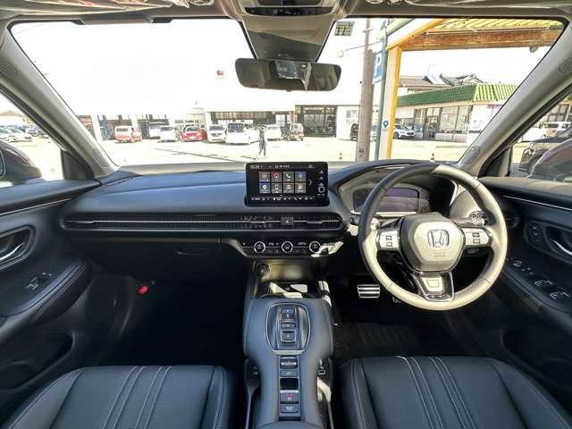 ホンダ ＺＲ－Ｖ ２．０ Ｅ：ＨＥＶ Ｚ R4年 (東海) 99