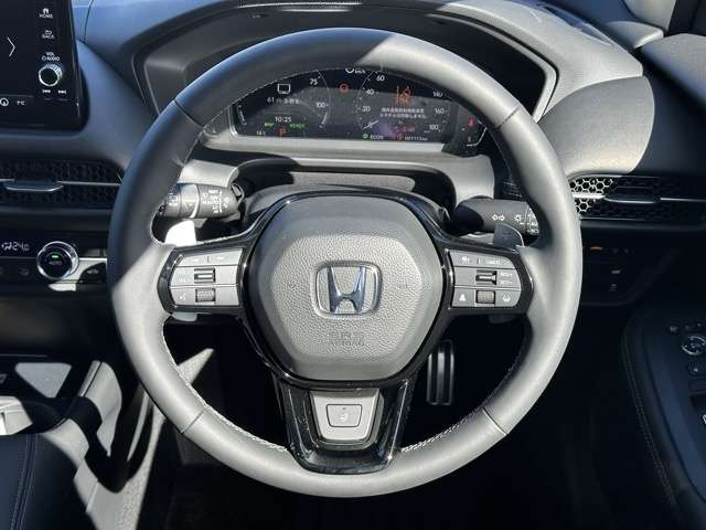 ホンダ ＺＲ－Ｖ ２．０ Ｅ：ＨＥＶ Ｚ R4年 (東海) 99