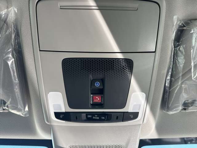 ホンダ ＺＲ－Ｖ ２．０ Ｅ：ＨＥＶ Ｚ R4年 (東海) 99