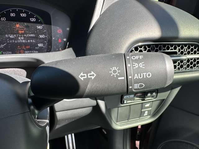 ホンダ ＺＲ－Ｖ ２．０ Ｅ：ＨＥＶ Ｚ R4年 (東海) 99