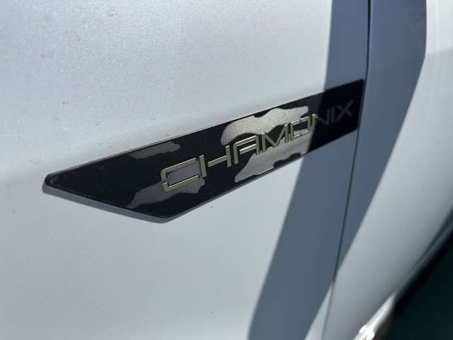 三菱 デリカ　Ｄ：５ ２．２ シャモニー 電動サイドステップ非装着車 ディーゼルターボ ４ＷＤ R7年 (東海) 99