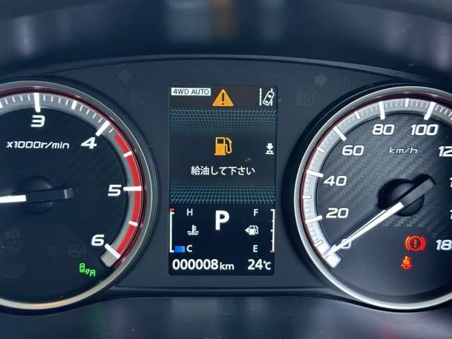 三菱 デリカ　Ｄ：５ ２．２ シャモニー 電動サイドステップ非装着車 ディーゼルターボ ４ＷＤ R7年 (東海) 99