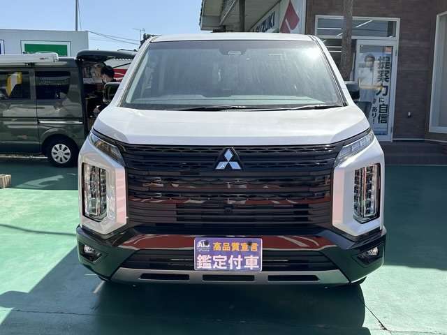 三菱 デリカ　Ｄ：５ ２．２ シャモニー 電動サイドステップ非装着車 ディーゼルターボ ４ＷＤ R7年 (東海) 99