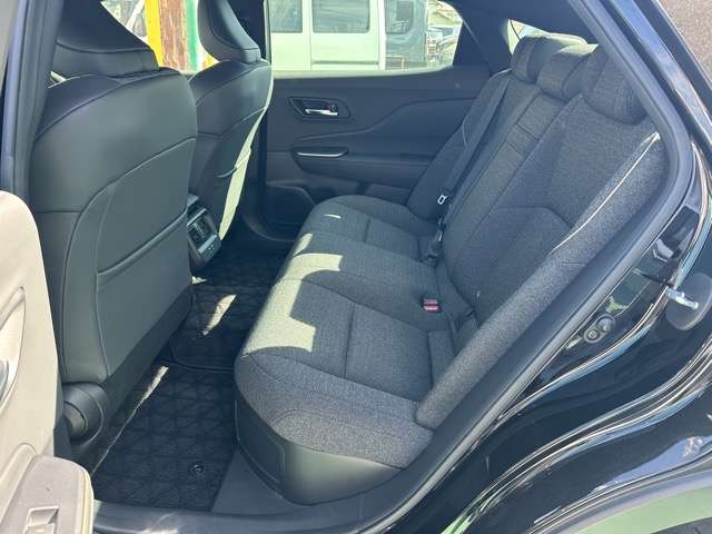 トヨタ クラウン　クロスオーバー　ハイブリッド ２．５ Ｇ Ｅ－ＦＯＵＲ ４ＷＤ R5年 (東海) 99