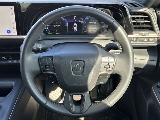 トヨタ クラウン　クロスオーバー　ハイブリッド ２．５ Ｇ Ｅ－ＦＯＵＲ ４ＷＤ R5年 (東海) 99