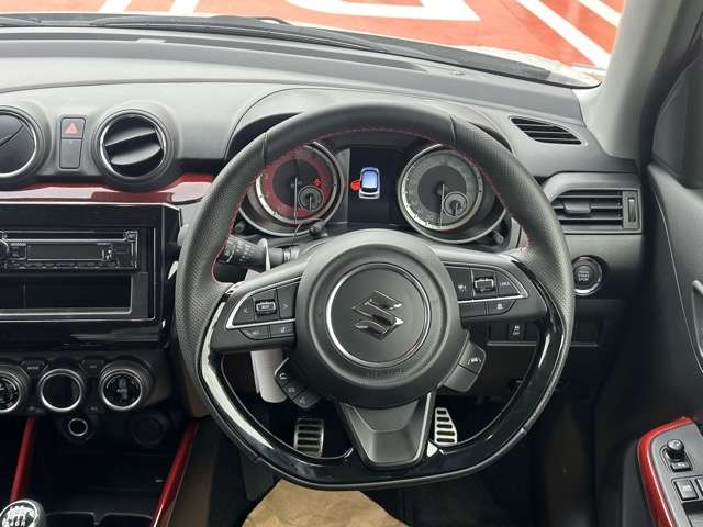 スズキ スイフト スポーツ １．４ R5年 (東海) 99