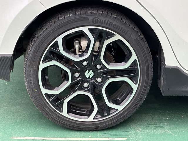 スズキ スイフト スポーツ １．４ R5年 (東海) 99