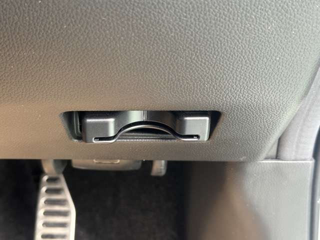 スズキ スイフト スポーツ １．４ R5年 (東海) 99