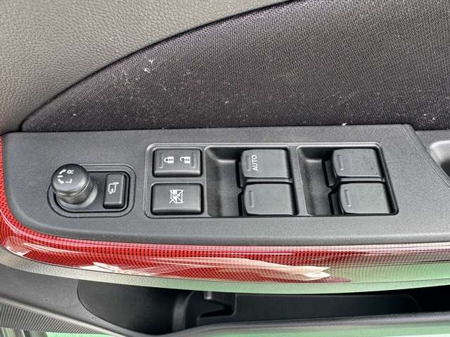 スズキ スイフト スポーツ １．４ R6年 (東海) 99