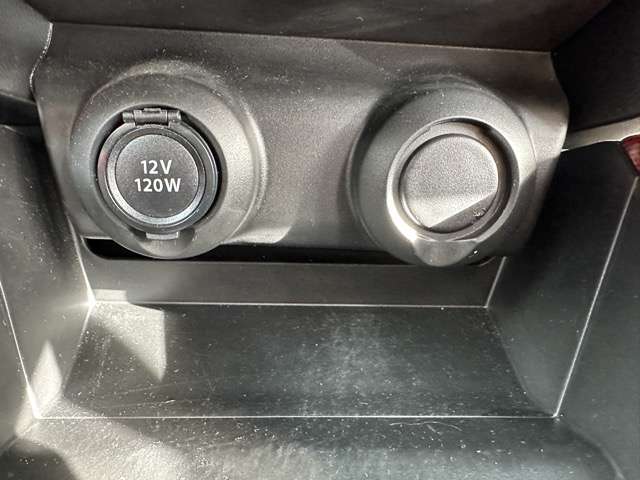 スズキ スイフト スポーツ １．４ R6年 (東海) 99