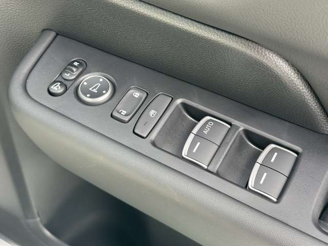 ホンダ ステップワゴン １．５ スパーダ R7年 (東海) 99