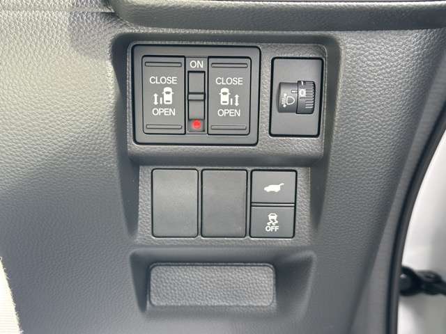 ホンダ ステップワゴン １．５ スパーダ R7年 (東海) 99