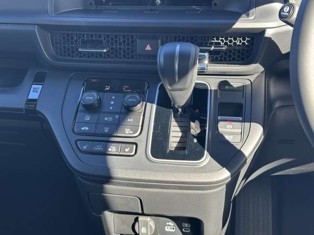 ホンダ ステップワゴン １．５ スパーダ プレミアムライン R7年 (東海) 99