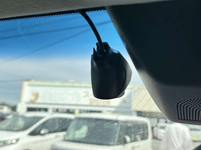 ホンダ フィット　ハイブリッド １．５ Ｅ：ＨＥＶ ホーム R3年 (東海) 99